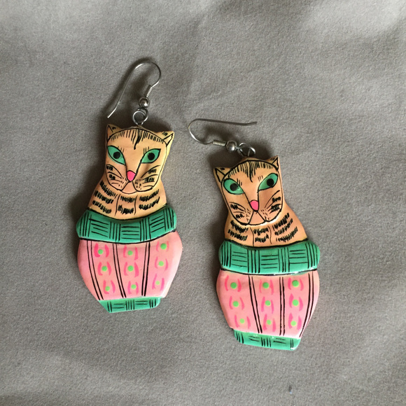 Jewelry - Kittens in a Basket Earrings